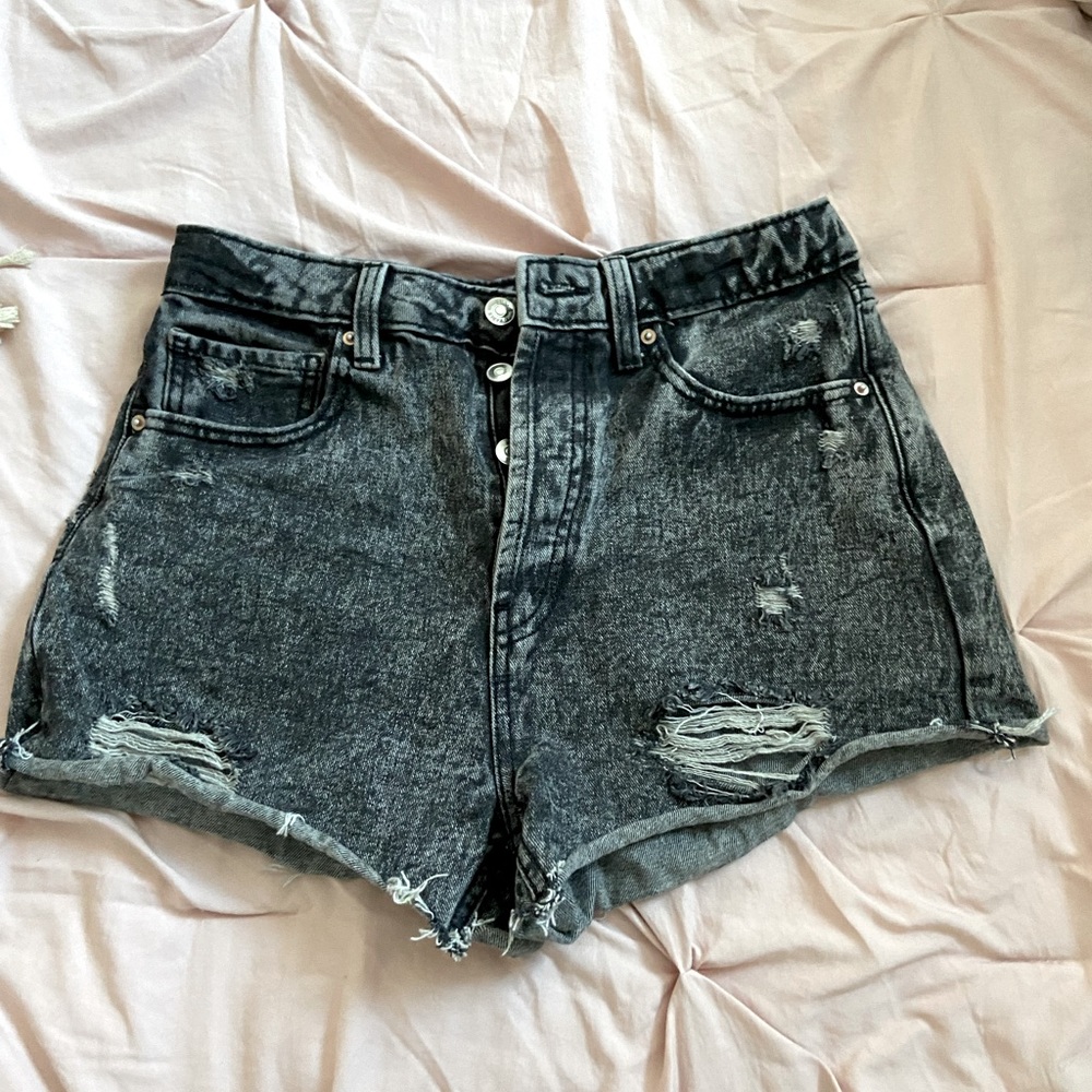 Women’s black jean shorts